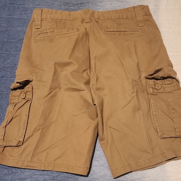 Nautica Tan Cargo Shorts Classic Style - Picture 4 of 4